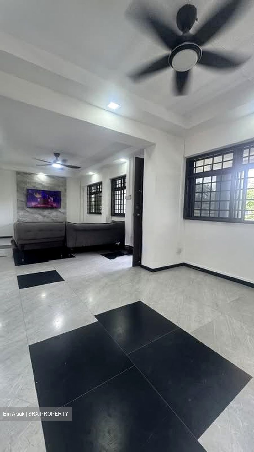 Blk 445 Choa Chu Kang Avenue 4 (Choa Chu Kang), HDB 4 Rooms #555605201